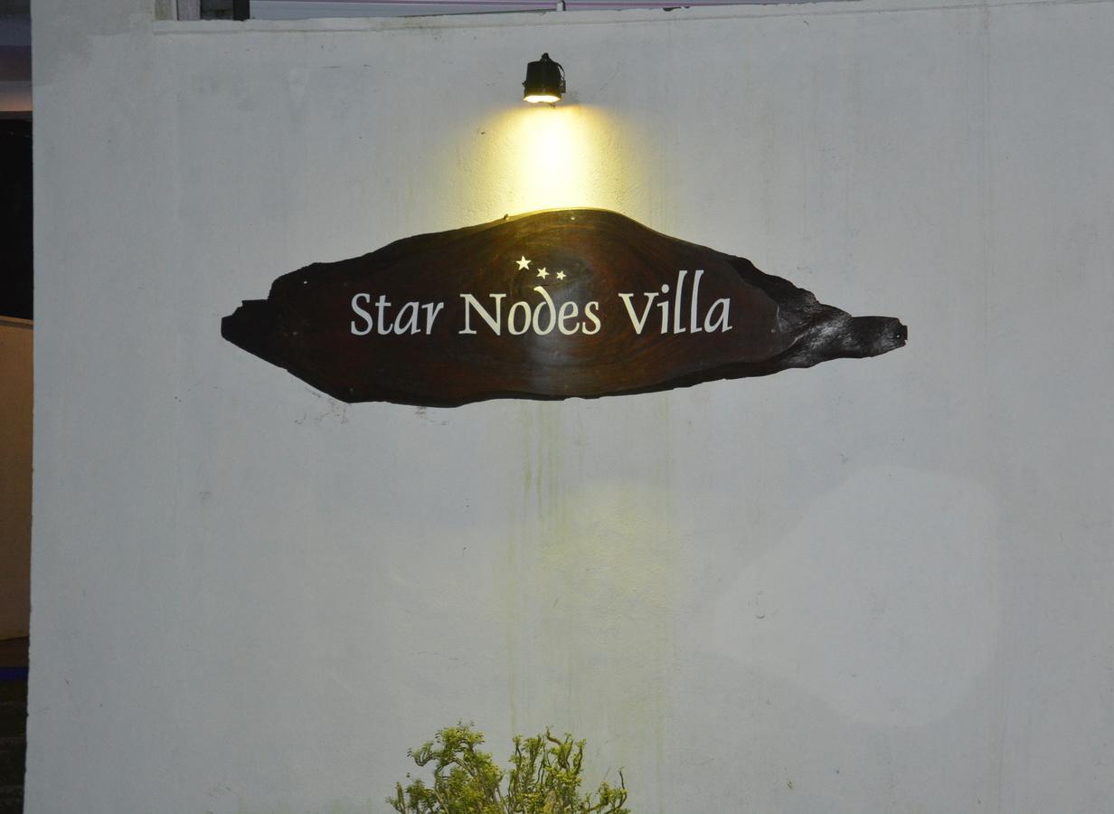 Star Nodes Villa Galle Bagian luar foto